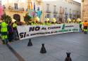 Los trabajadores han protagonizado una protesta este viernes a las puertas del Palacio de la Generalitat